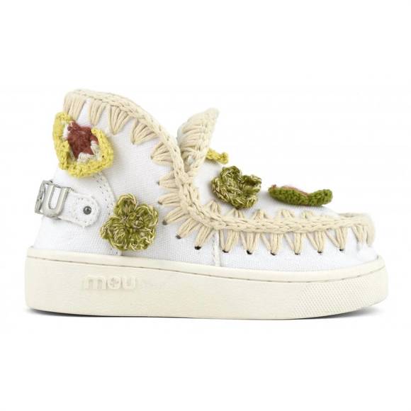 NEW MOU kids summer eskimo sneaker with crochet butterflies in white